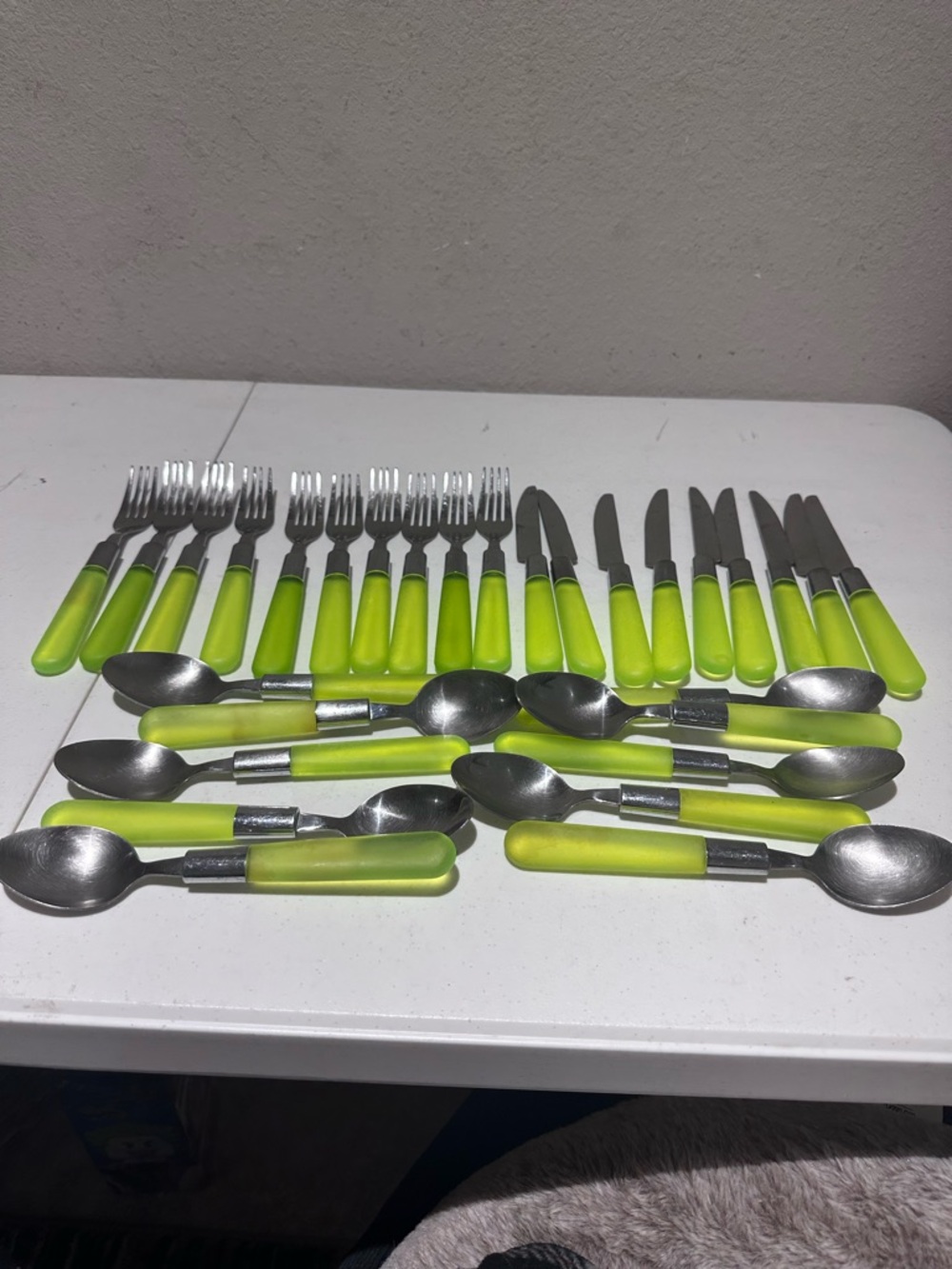 29 piece silverware stainless steel neon green chunky funky retro